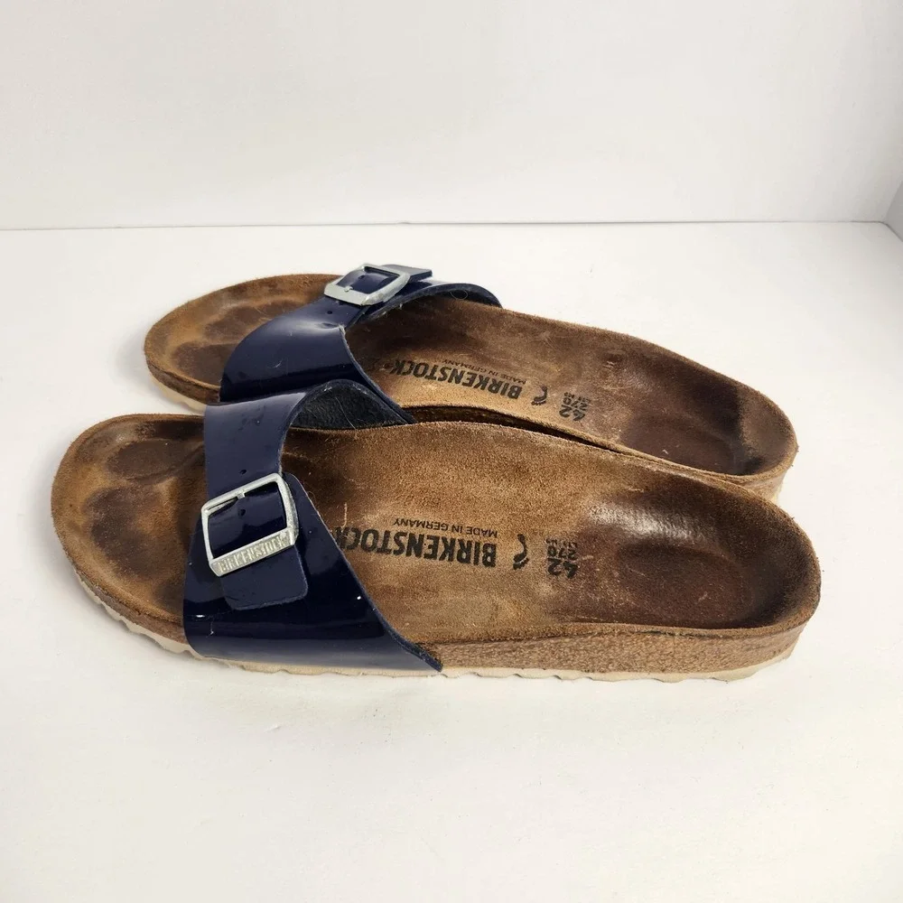 Birkenstock product pair